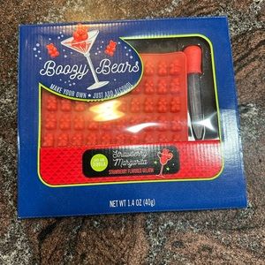NWT Boozy Bears kit